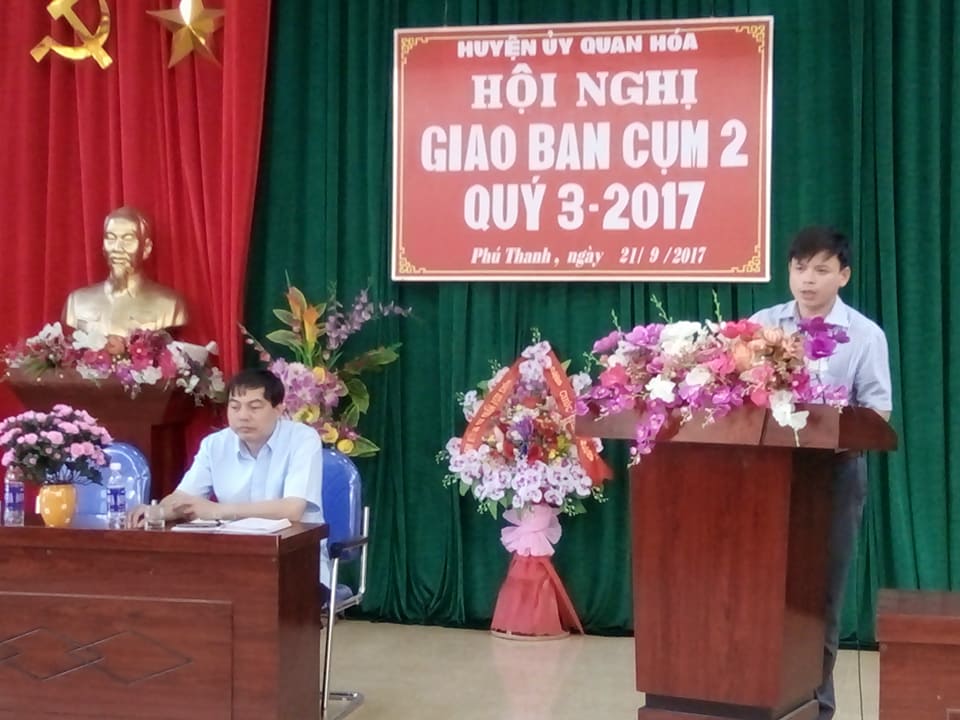 Đồng chí Hà Văn Ca TV huyện ủy, PCT UBND huyện Phát biểu kết luận tại hội nghị