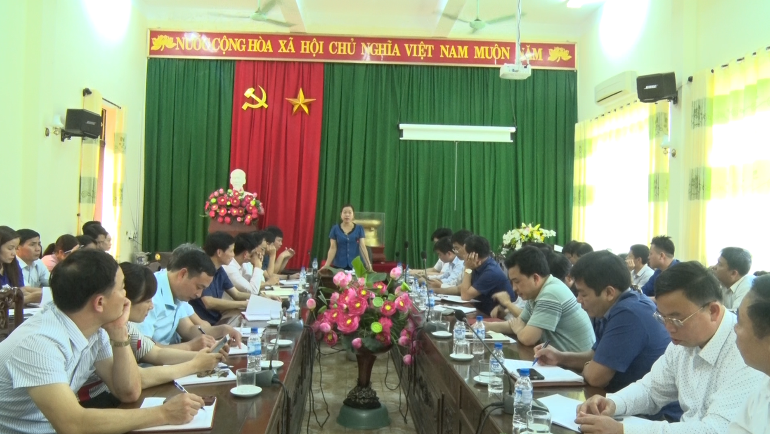 Toàn cảnh cuộc họp
