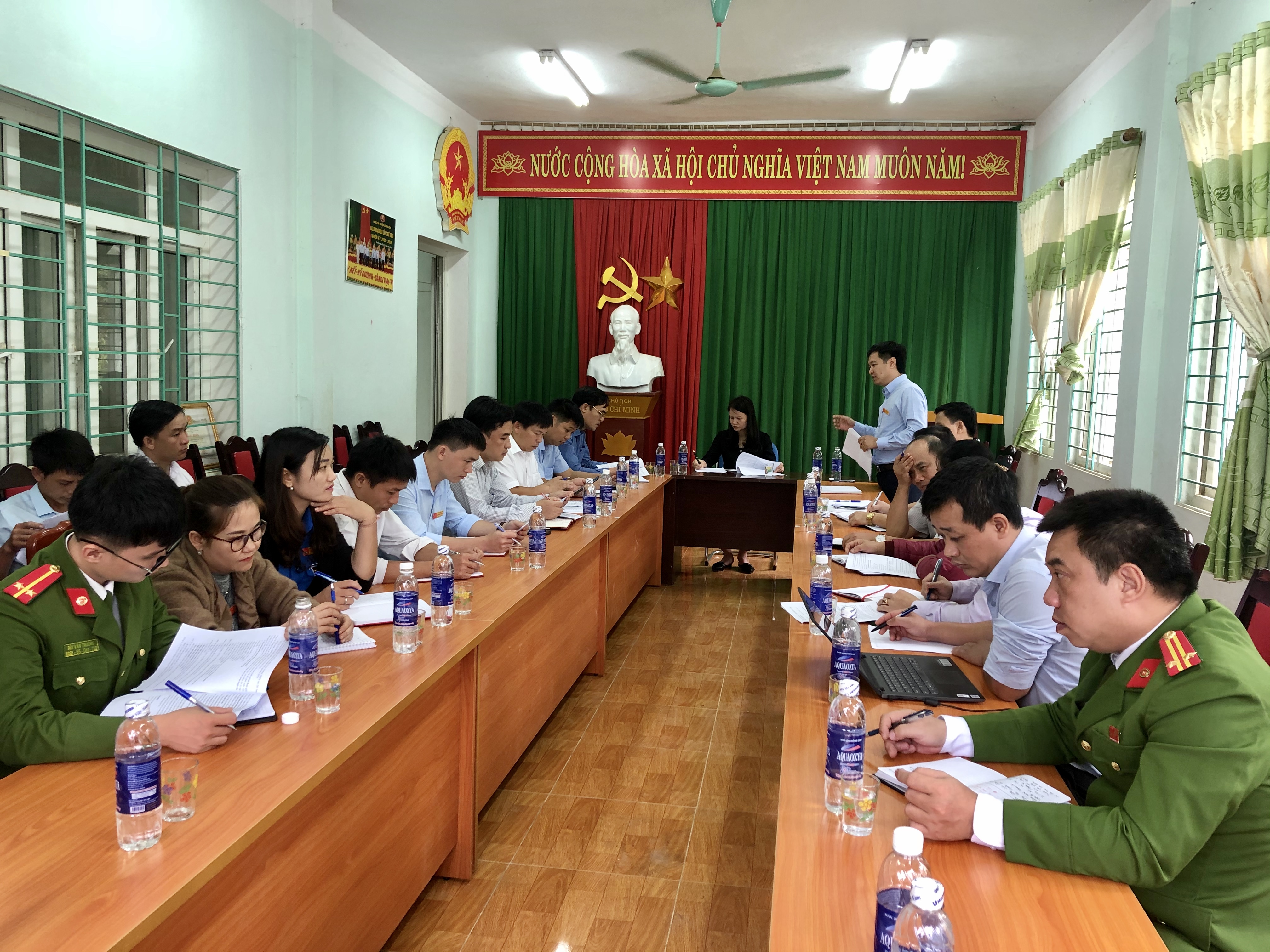Toàn cảnh buổi làm việc