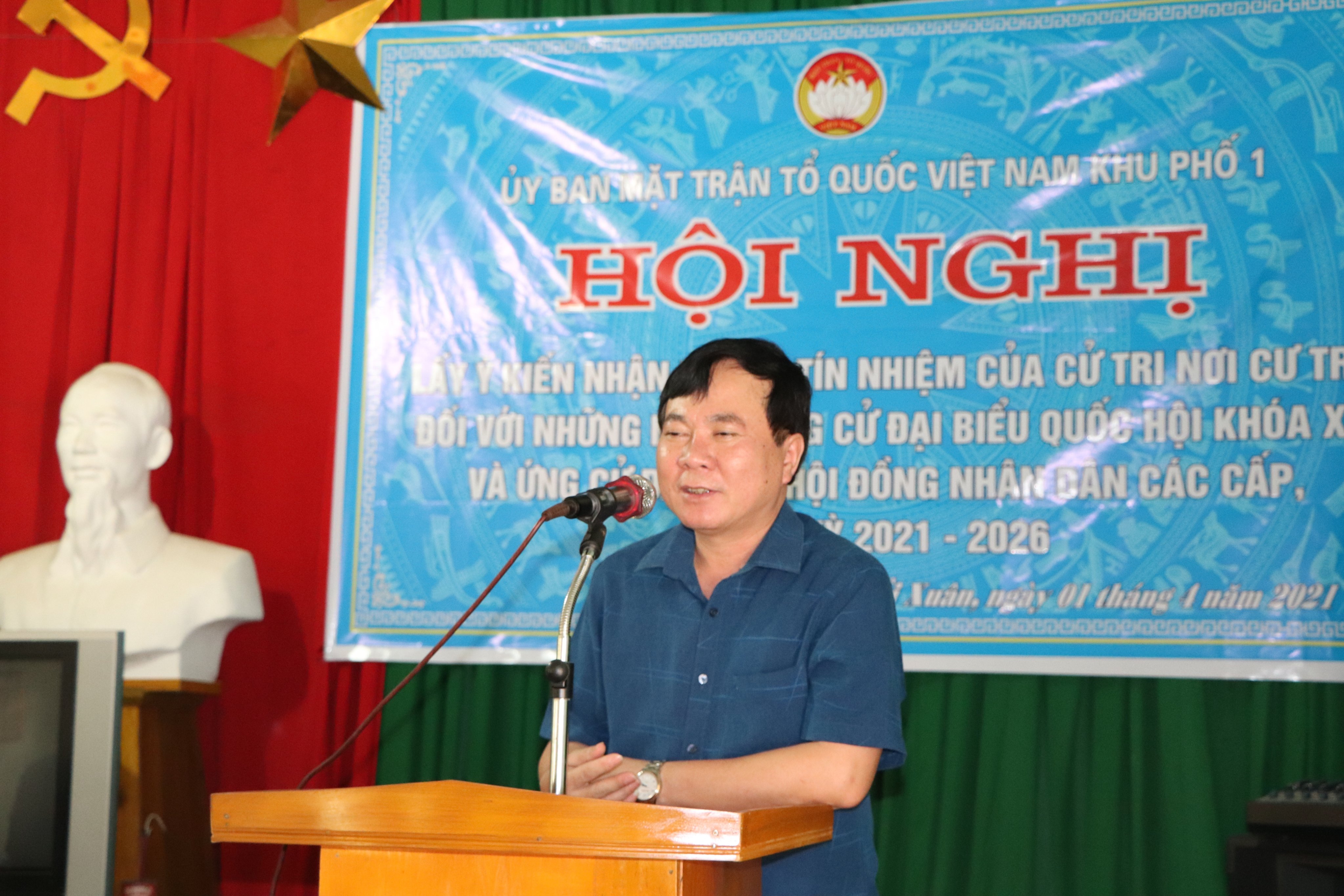 Ông Nguyễn Hữu Đồng, PBTTT huyện ủy đã cảm ơn sự tin tưởng, tín nhiệm cũng như những ý kiến nhận xét đối với những đại biểu tham gia ứng cử đại biểu HĐND các cấp nhiệm kỳ 2021 - 2026